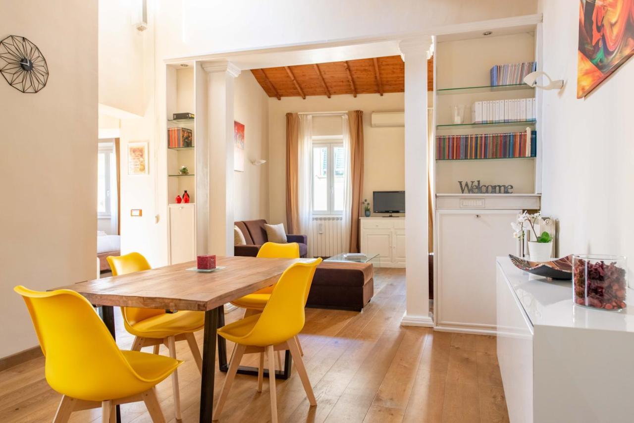 Modern, Bright Near Boboli Gardens & Santo Spirito - Homeunity 피렌체 외부 사진